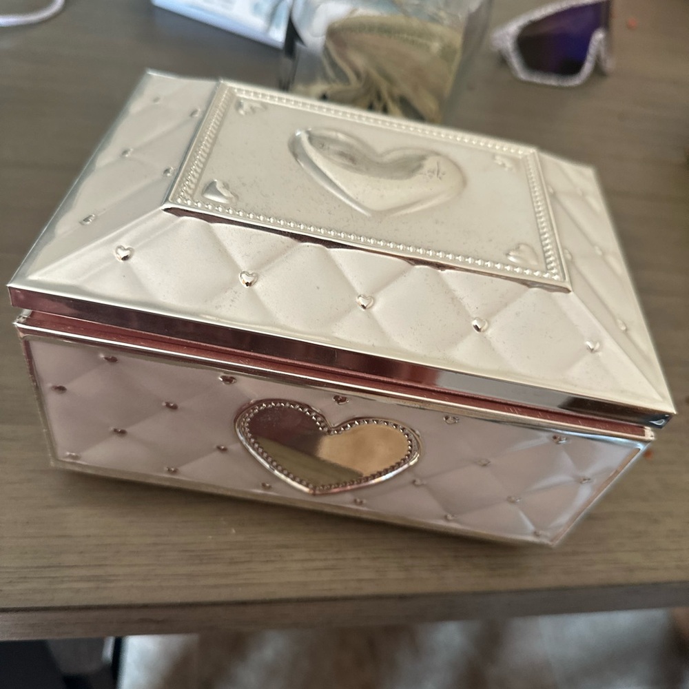 Silver Heart Jewelry Box